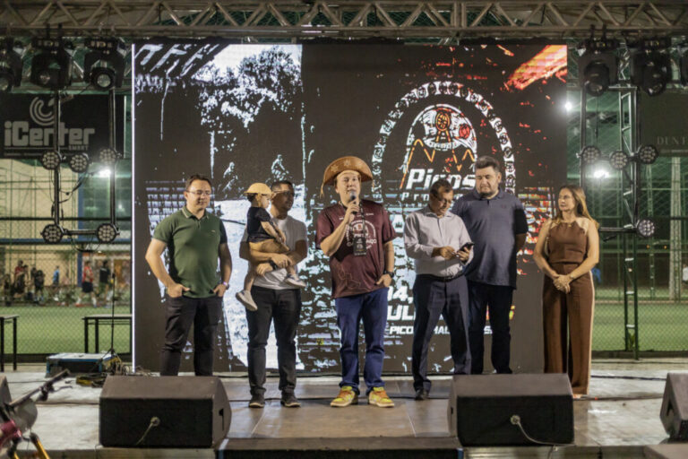 Picos Pro Race movimenta R$ 4 milhões na economia e gera 500 empregos Picos Pro Race movimenta R$ 4 milhões na economia e gera 500 empregos