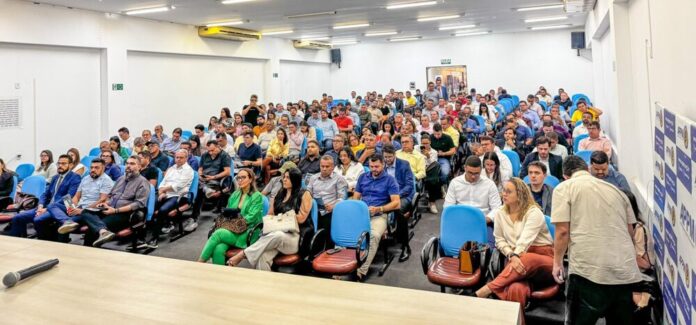 Prefeitos participam de reunião sobre execução da concessão dos serviços de água e esgoto do Piauí
