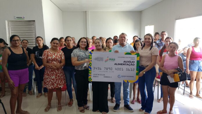 São Luís do Piauí é o primeiro município a receber cartões do Auxílio Alimentação