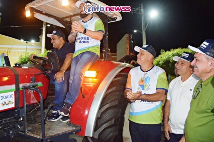 WhatsApp Image 2025-07-22 at 19.10.41 (4)Simões celebra 71 anos com entregas históricas e novos investimentos -