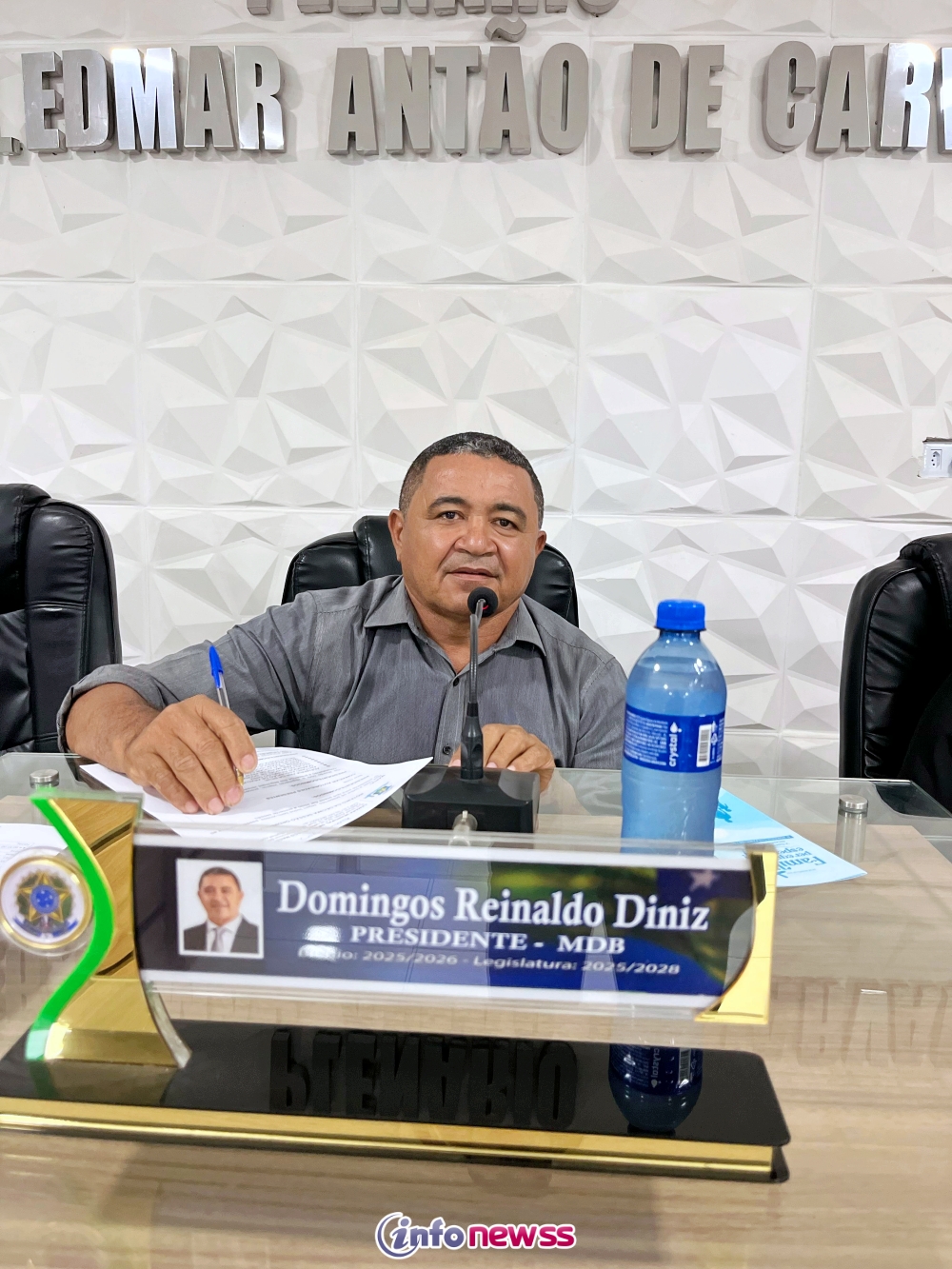 Presidente da Casa, vereador Domingos Reinaldo Diniz