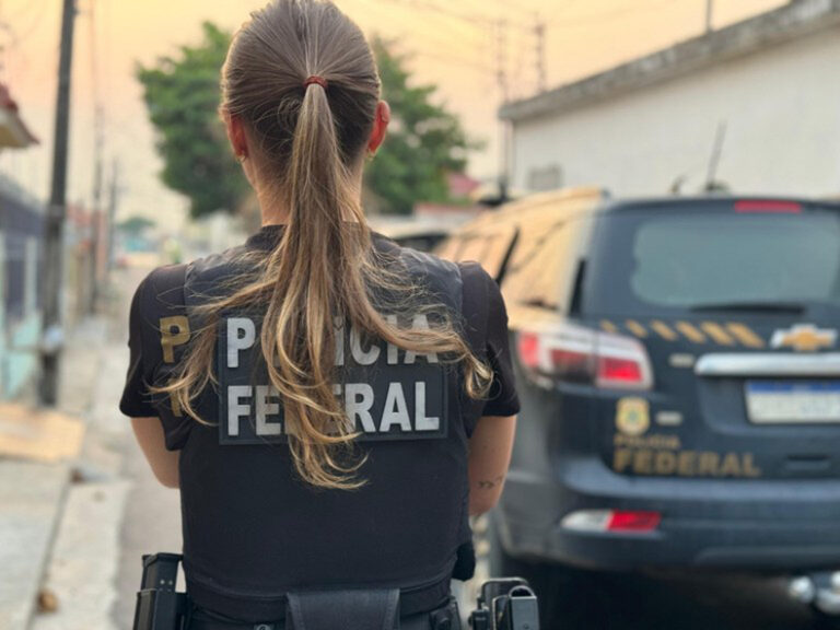Servidor do INSS e advogados são alvos da PF por fraudes em aposentadorias Servidor do INSS e advogados são alvos da PF por fraudes em aposentadorias