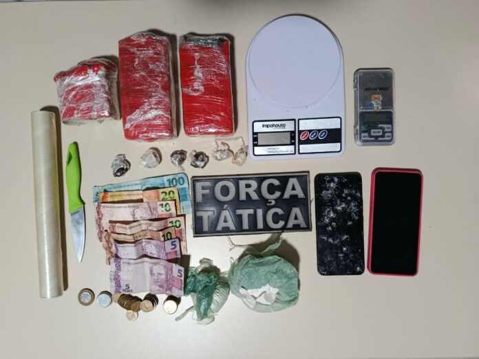 Polícia Militar prende mulher por tráfico de drogas em Valença do Piauí