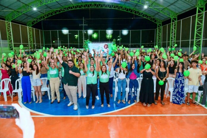 Projeto “Eu Faço a Escrita Melhor” tem aula inaugural com entrega de materiais e acolhimento aos alunos em Trindade-PE