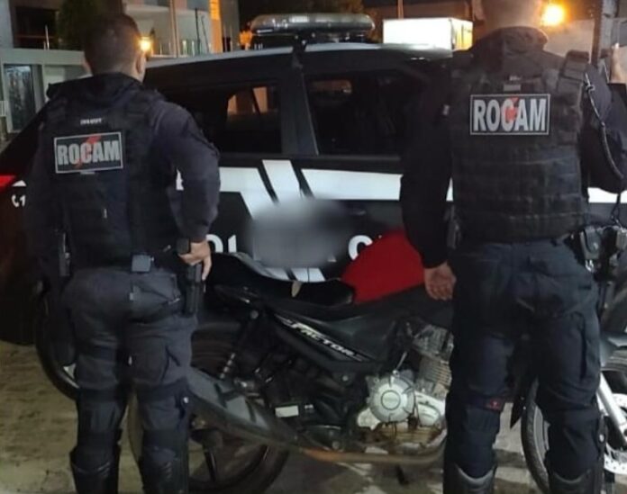 ROCAM recupera motocicleta roubada durante operação no bairro São Vicente em Picos