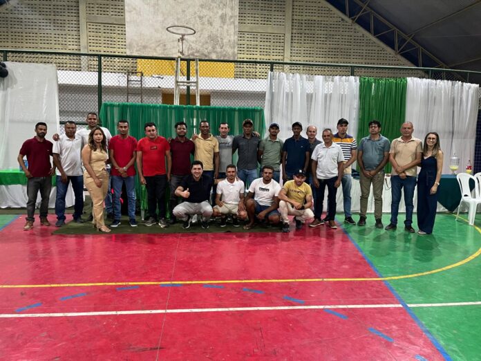 Secretaria de Assistência Social realiza jantar em homenagem aos pais do Programa Criança Feliz 02