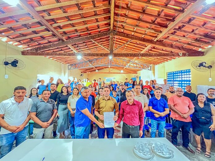 17575116980Prefeito Dr. Carlim autoriza obra de ampliação da Escola José de Andrade Maia em Vera Mendes