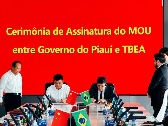 Em Xangai, Rafael Fonteles assina acordo para novos investimentos em energia limpa e hidrogênio verde no Piauí