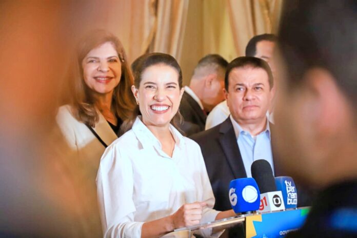 Governadora Raquel Lyra sanciona lei que autoriza empréstimo de R$ 1,5 bilhão para obras em Pernambuco 1
