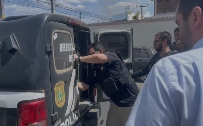 Polícia prende suspeito de ataque que matou dois estudantes em escola de Sobral-CE