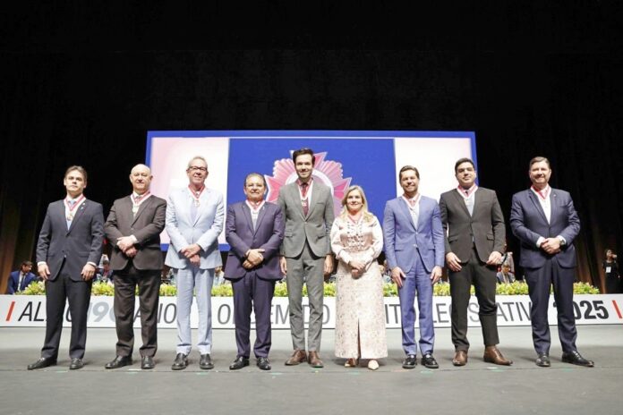 Severo Eulálio é homenageado com Medalha da Ordem do Mérito Legislativo de Minas Gerais 4