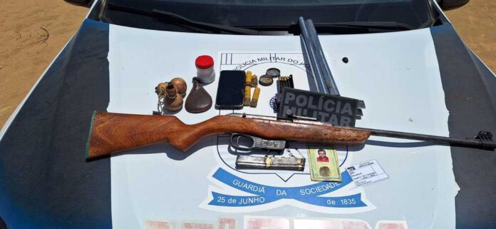 Cadeirante é preso após atirar no próprio pai na zona rural de Marcolândia