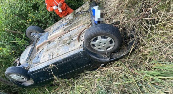 Casal morre e criança sobrevive a acidente na BR-424 em Pernambuco