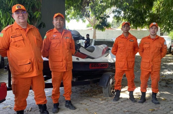 Corpo de Bombeiros do Piauí recebe motonáutica para reforçar ações de salvamento aquático