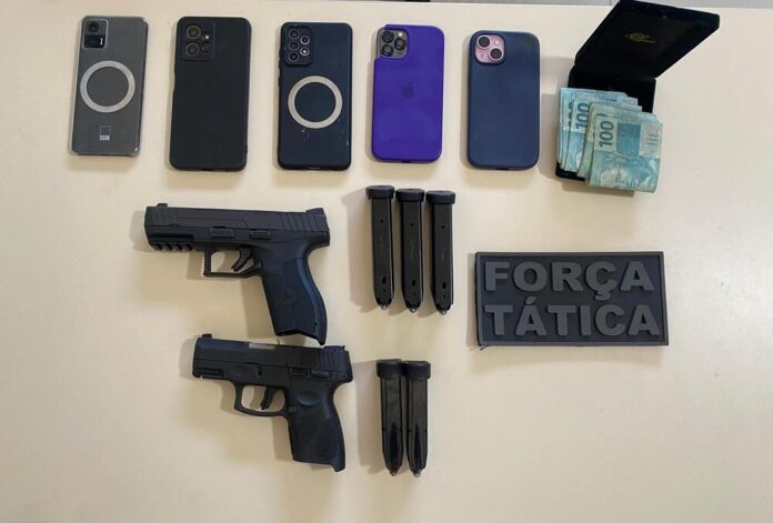 Força Tática apreende pistolas e prende três homens em Valença do Piauí