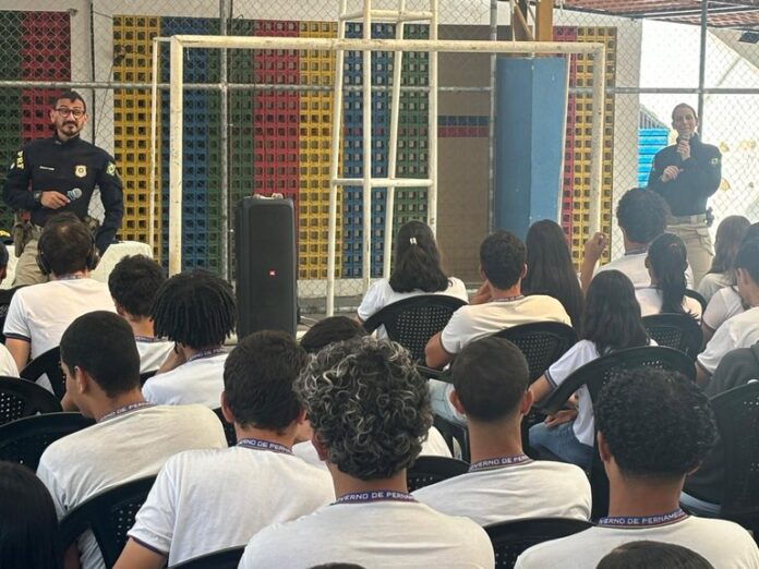 Mais de 8 mil pessoas são alcançadas pela PRF durante a Semana Nacional do Trânsito em Pernambuco