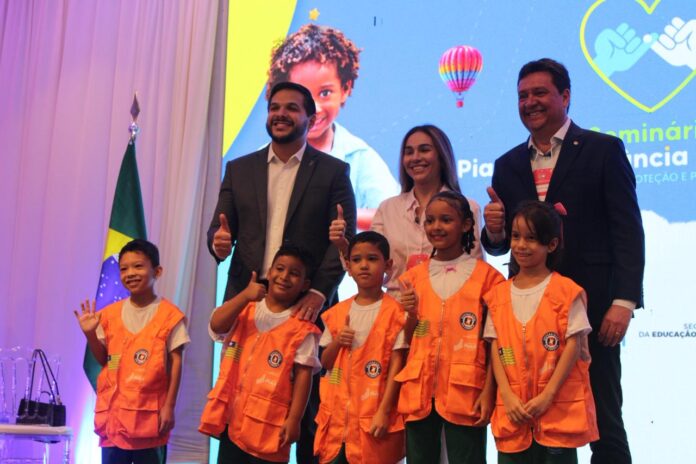 Piauí lança Programa Defesa Civil na Escola para formar alunos em prevenção de desastres