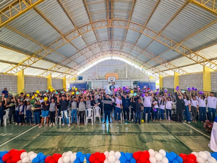 Primeiro Aulão SAEB em Araripina motiva alunos do 9º ano e reforça preparação para avaliação nacional